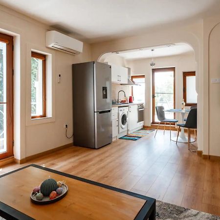 2-Bedroom Flat - Sunny Balcony Plovdiv Buitenkant foto